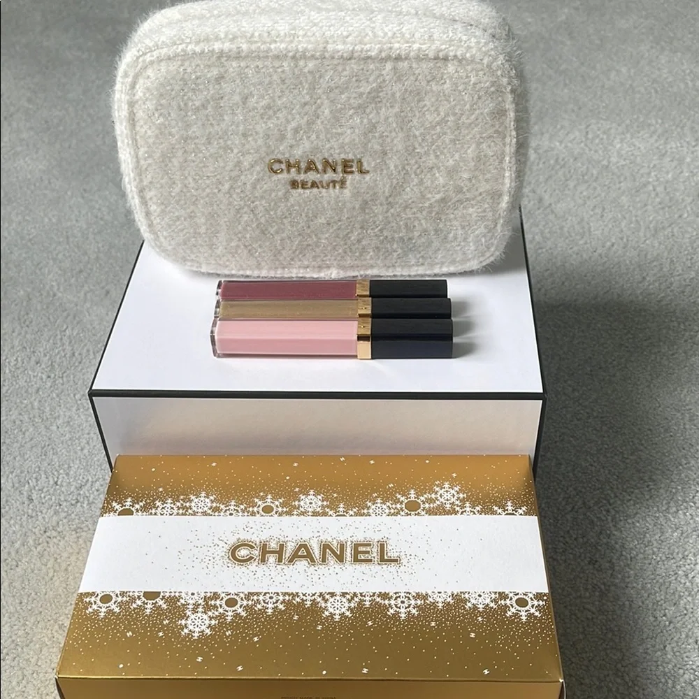 CHANEL Maximum Brilliance Lipgloss Trio
